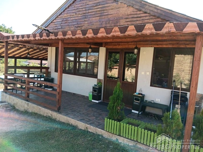 Чудесный дом на продажу у озера Тича