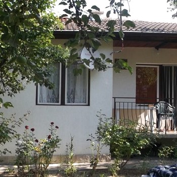 Дома в София