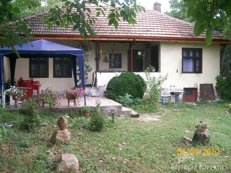 Красивый дом на продажу недалеко от Ботевграда