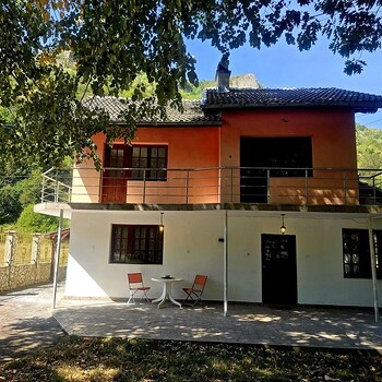 Дома в Тетевен