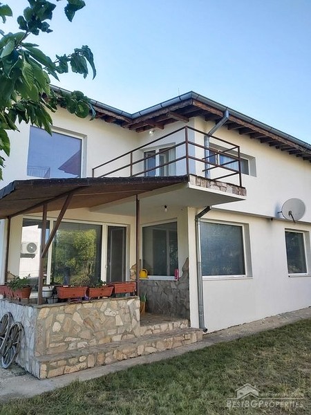 Шикарный новый дом на продажу в Варне