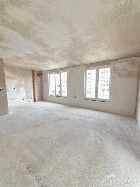 Совершенно новая квартира на продажу в Пловдиве