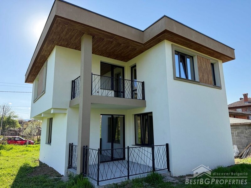 Продается новый дом недалеко от Асеновграда