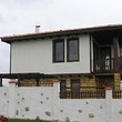 Совершенно новый дом в старом традиционном болгарском стиле
