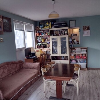 Кирпичная квартира на продажу в Варне