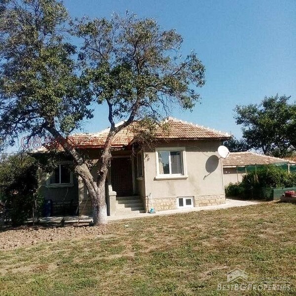 Загородный дом на продажу недалеко от Генерал Тошево