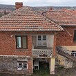 Сельский дом на продажу недалеко от Хасково