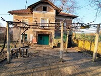 Дома в Ловеч