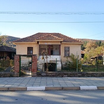 Дома в Монтана