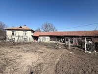 Дома в Севлиево