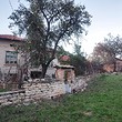 Сельский дом на продажу недалеко от Шумена