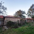 Сельский дом на продажу недалеко от Шумена
