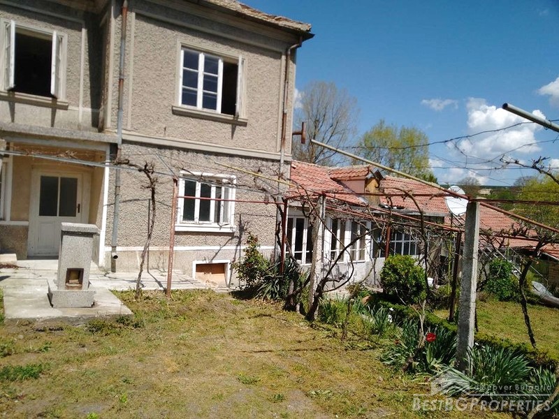 Продается сельский дом недалеко от Варны