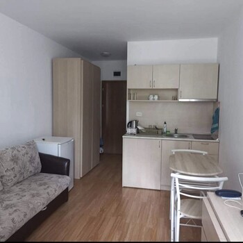 Апартаменты в Солнечный берег