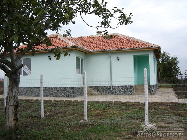 Полностью Отремонтированный Сельский Дом, Расположенный Очень Близко к Городу Бургасу