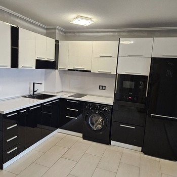 Полностью меблированная квартира на продажу в Велико Тырново