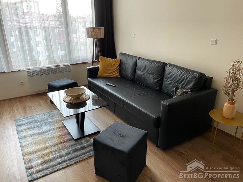 Продается меблированная двухкомнатная квартира в Пампорово