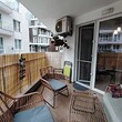 Меблированная двухкомнатная квартира на берегу моря