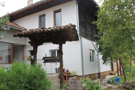 Дом для гостей на продажу в Еленском Балкане
