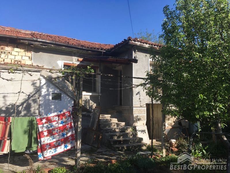 Дом на продажу недалеко от г. Пловдив
