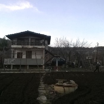 Дома в Айтос