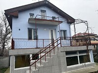 Дома в Добрич