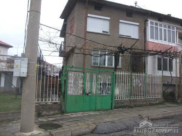 Дом для продажи в Дупнице