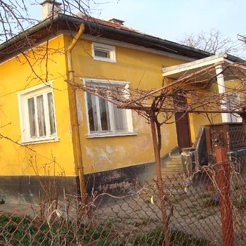 Дома в София