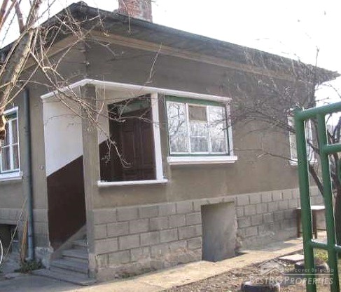 Дом для продажи в Костенеце