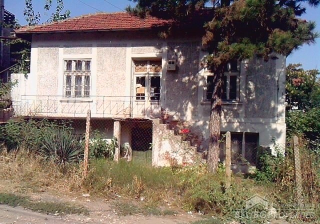 Дом для продажи в городе Лом