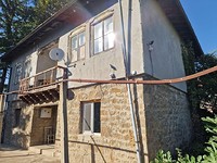 Дома в Павликени