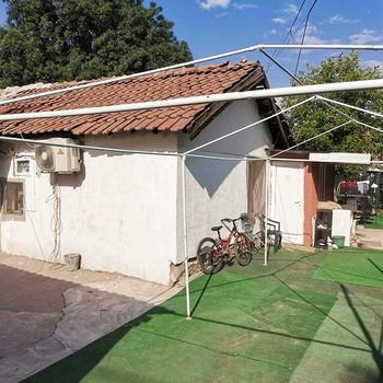 Дома в София