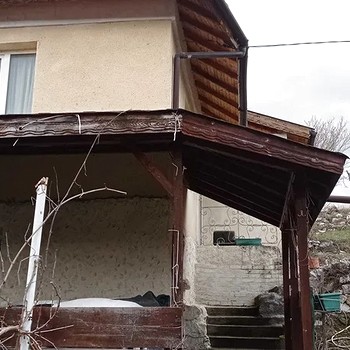 Дома в София