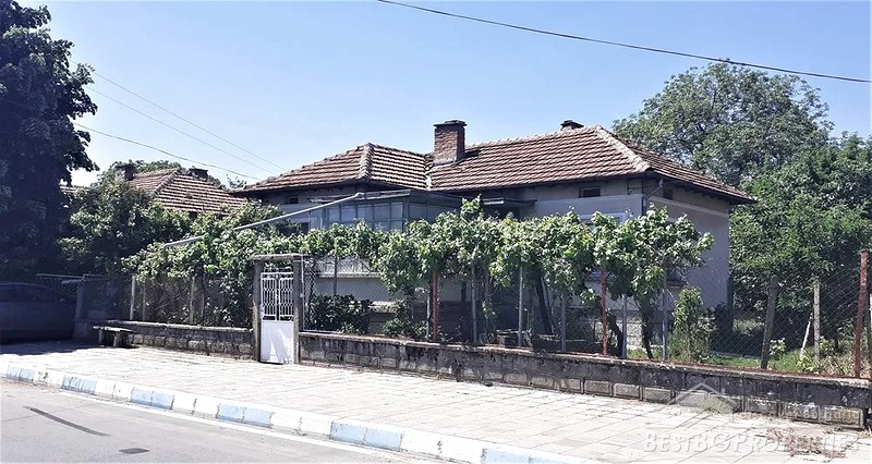 Продается дом в маленьком городке Борово