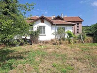 Дома в Тополовград