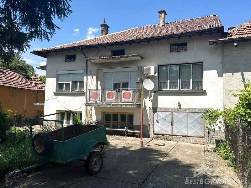 Продается дом в городе Бяла Слатина