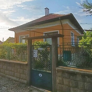 Дома в Враца