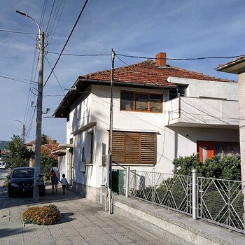 Дома в Пазарджик