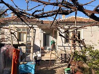 Дом на продажу в городе Валчи Дол