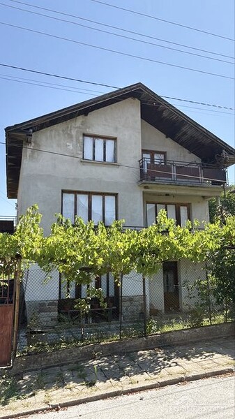 Дом на продажу в городе Варшец