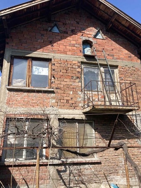 Продается дом в рядом с Дупницей