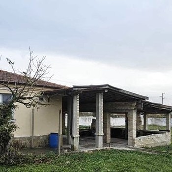 Дома в Айтос