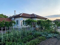 Дом на продажу недалеко от Харманли