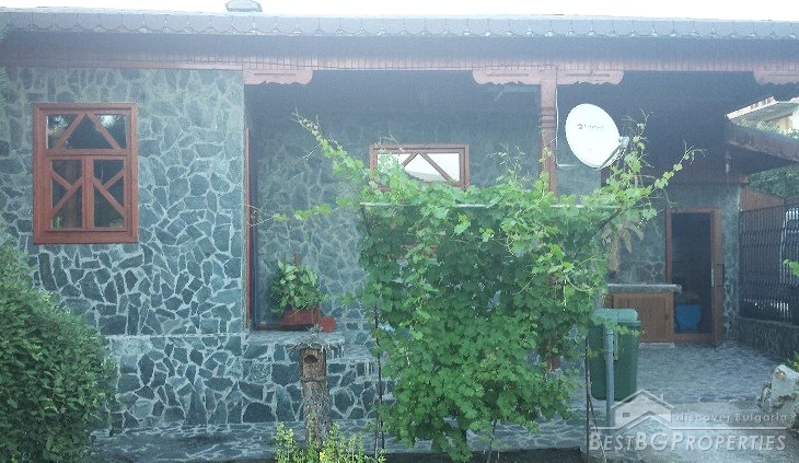 Дом для продажи недалеко от Костинброда