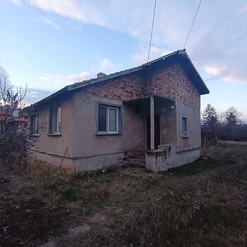 Дома в София
