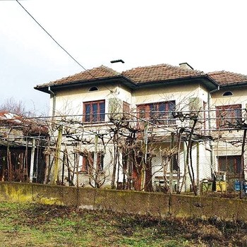 Дома в Монтана
