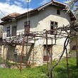Дом на продажу недалеко от Перника