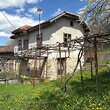 Дом на продажу недалеко от Перника