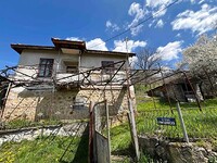 Дома в Перник
