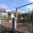 Дом на продажу недалеко от Пловдива